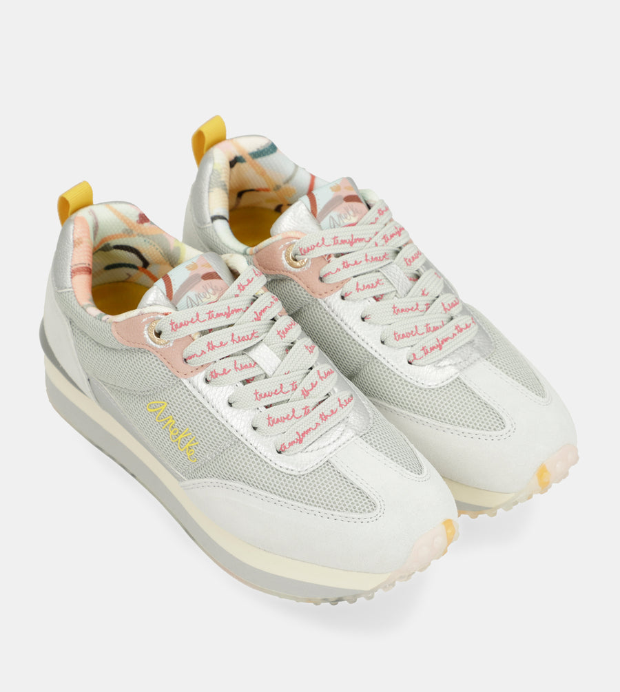 Deportivos plata Smart