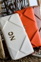 Cartera rombos acolchado