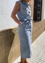 Vestido vaquero con botones y cinturón